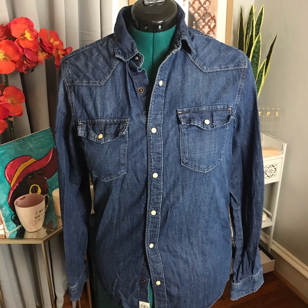 H &M button down denim shirt
